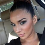Ouvrir le tchat avec Samia