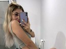 Ouvrir le tchat avec Léane