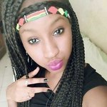Ouvrir le tchat avec Khadija
