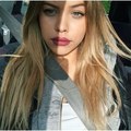 Ouvrir le tchat avec Serina