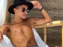 Ouvrir le tchat avec anthony