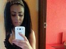 Ouvrir le tchat avec Leila