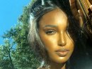 Ouvrir le tchat avec Lou-Ann