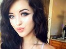 Ouvrir le tchat avec kelly-ann