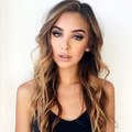 Ouvrir le tchat avec Maura